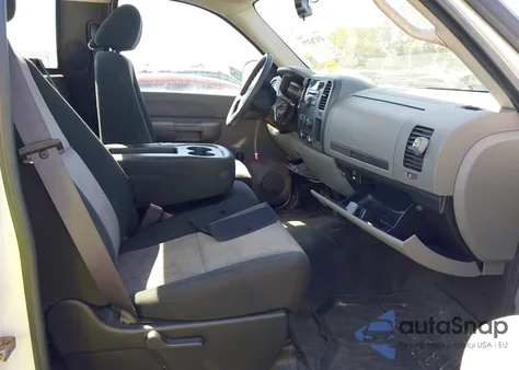 2009 Chevrolet Silverado 2500Hd Work Truck из США, поврежденный, VIN 1GCHC44K29E101392